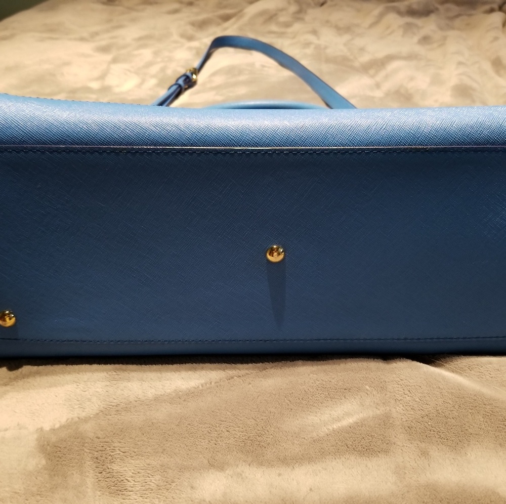 MCM - Picture 7 of 7